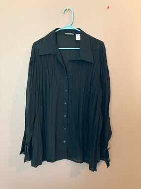 Apostrophe Black Pleated Button-Down Shirt
